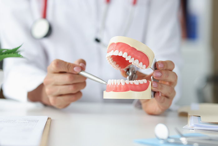 Science behind sensitive teeth and its toothpaste usages